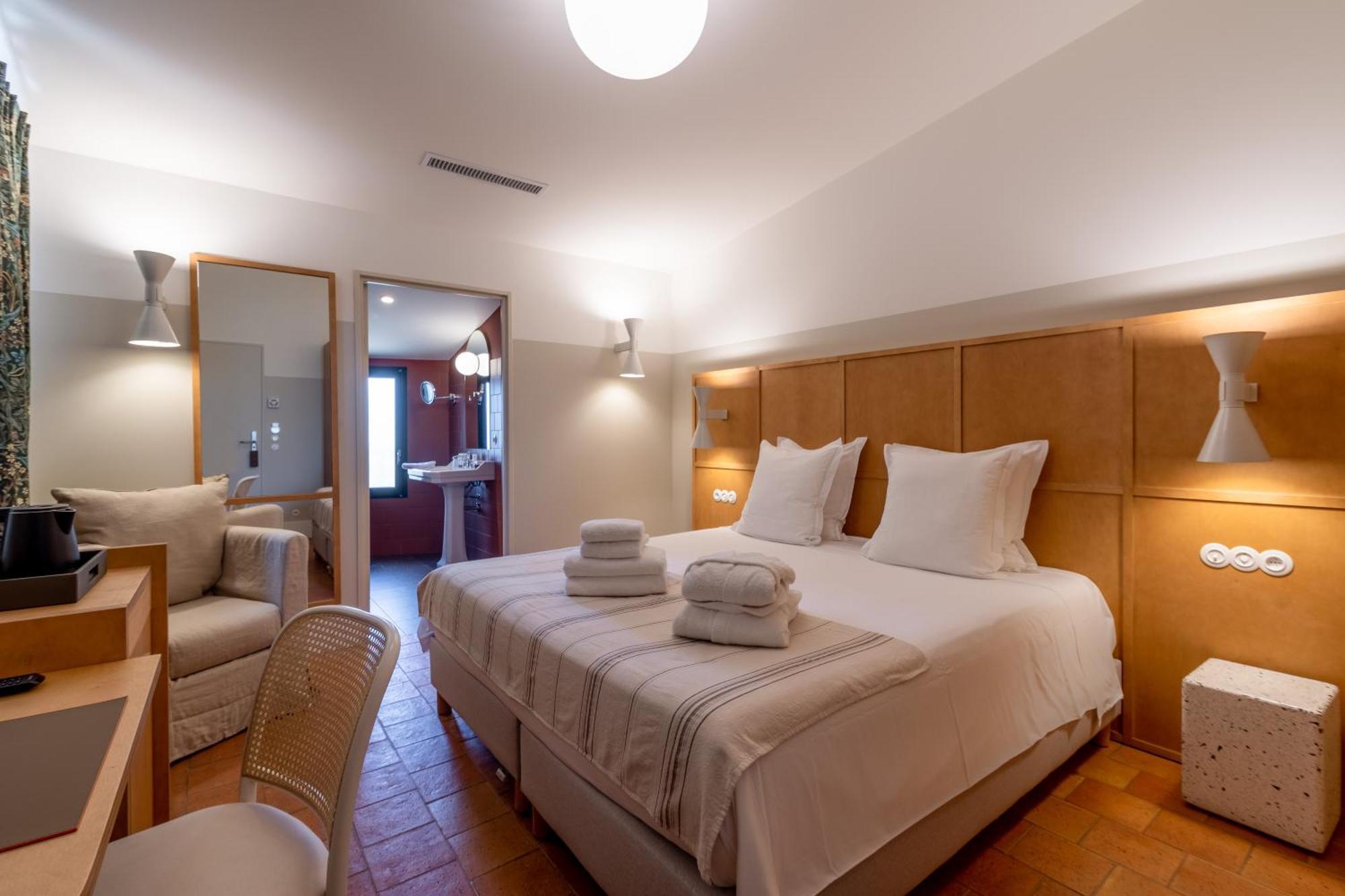Hotel Restaurant Villa Josephine เอลเลอรูซ ภายนอก รูปภาพ
